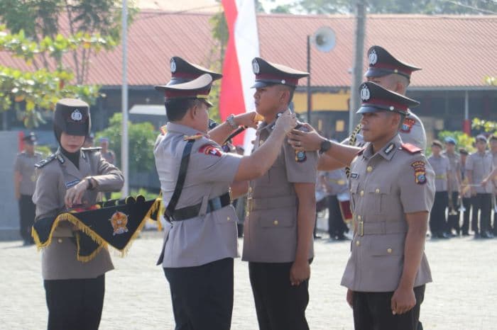 150_siswa_diktuba_spn_hinai_dilantik_menjadi_anggota_polri