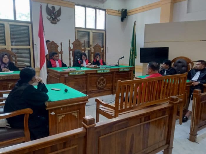 dua_terdakwa_kasus_sabu_896_kg_asal_aceh_divonis_20_tahun_dan_penjara_seumur_hidup