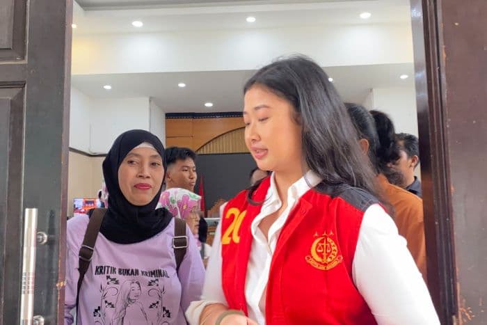 jpu_tuntut_satu_tahun_penjara_laras_faizati_kecewa