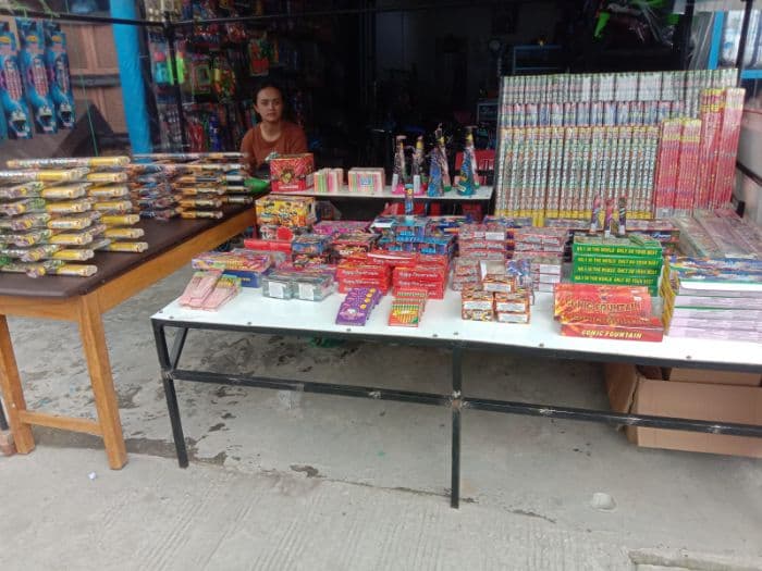 polres_toba_imbau_tidak_menjual_dan_menggunakan_petasan_saat_nataru_ini_komentar_warga