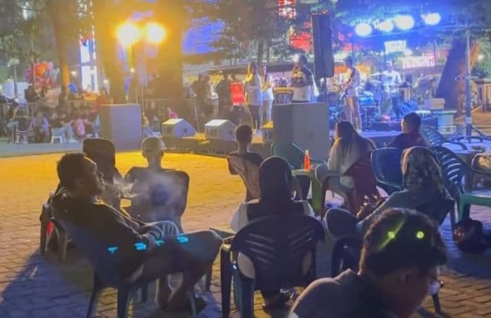 temu_tengah_hidupkan_malam_minggu_warga_siantar_dengan_musik_interaktif