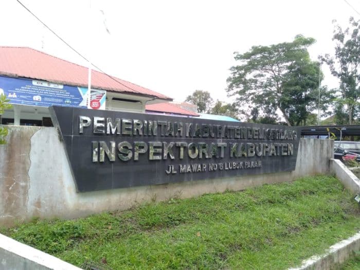inspektorat_kabupaten_deli_serdang_janji_usut_dugaan_penyelewengan_dana_bos_smpn_1_patumbak