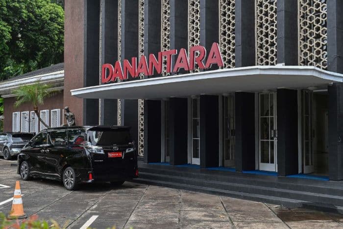 pengamat_pembentukan_danantara_masih_belum_jelas_fungsinya