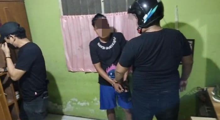 polisi_menggerebek_sarang_narkoba_di_belawan_tiga_orang_ditangkap