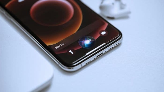 apple_siapkan_casing_iphone_yang_terkoneksi_ke_satelit