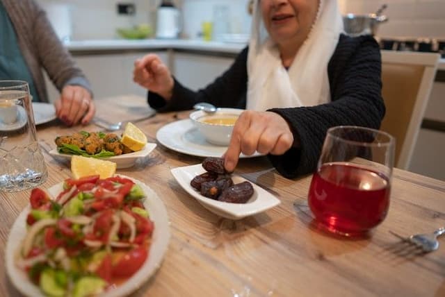 tips_diet_sehat_saat_puasa_agar_berat_badan_tak_naik