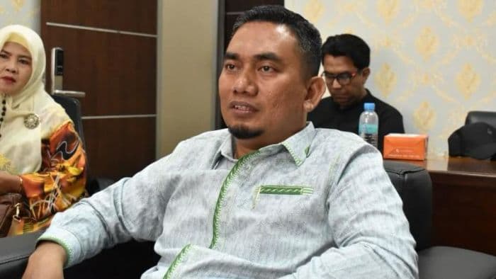 zulham_efendi_apresiasi_penurunan_tarif_parkir_tepi_jalan_oleh_pemko_medan