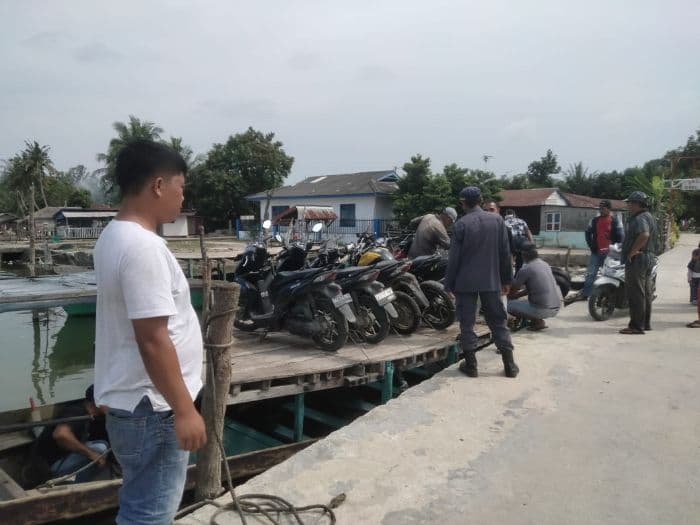 pelabuhan_pangkalan_susu_masih_sepi_pemudik