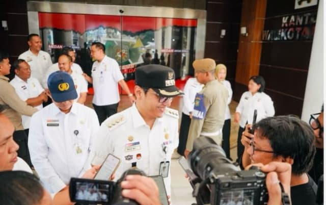 rico_waas_siapkan_pengganti_sekda_medan_lewat_sistem_manajemen_bakat