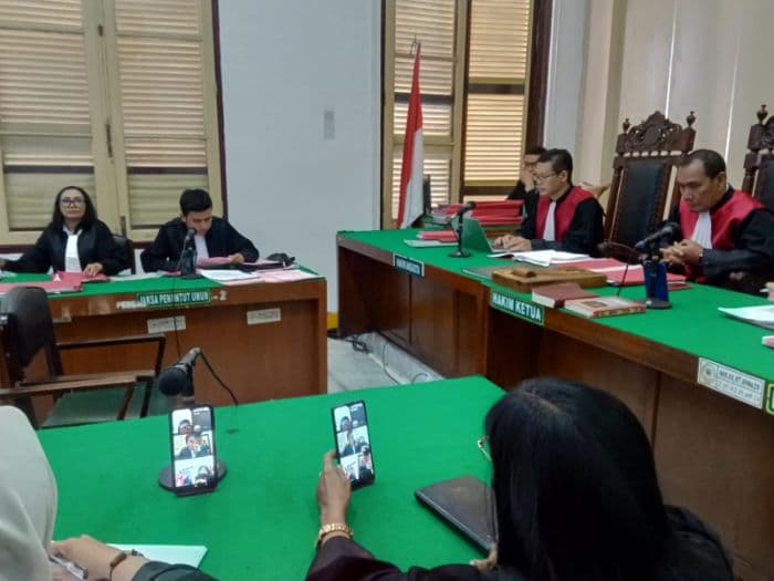 nekat_bawa_sabu_20_kg_dari_riau_ke_medan_dua_pria_ini_dituntut_mati