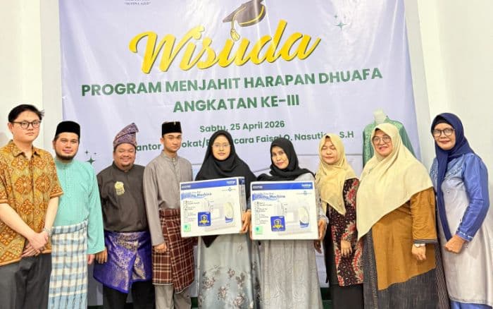 dompet_dhuafa_waspada_wisuda_peserta_pelatihan_menjahit_angkatan_iii