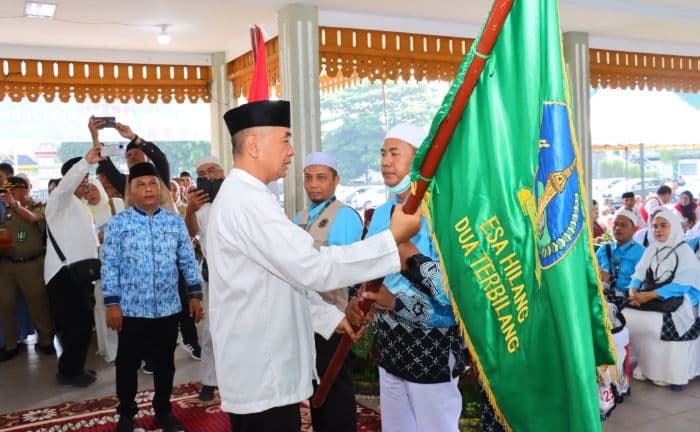 jemaah_calon_haji_asal_tebing_tinggi_tergabung_dalam_kloter_04_
