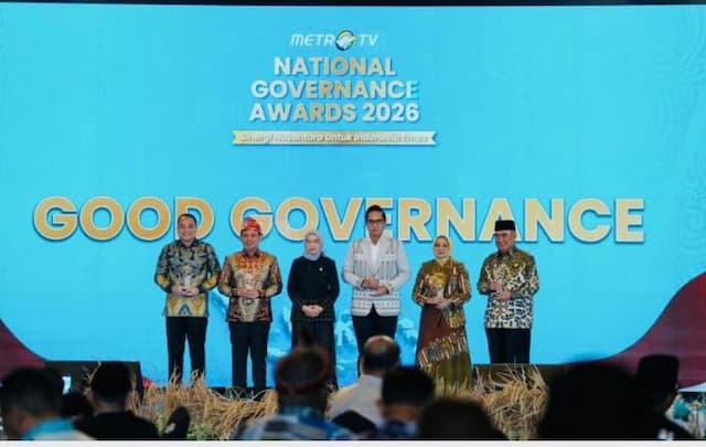 pemko_medan_raih_penghargaan_digital_public_service_di_national_governance_award_2026