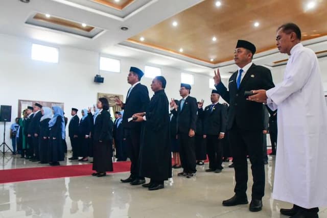 bupati_deli_serdang_lantik_53_pejabat_asri_ludin_ancam_rotasi_dan_demosi_dalam_6_bulan