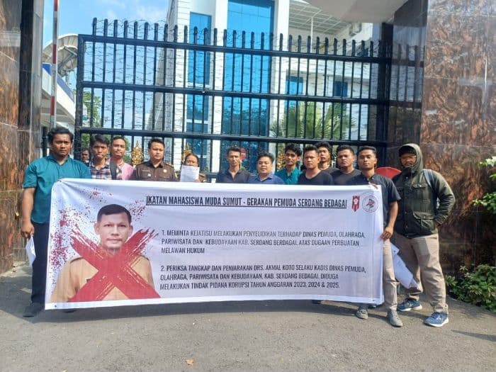 dugaan_korupsi_kadis_poraparbud_sergai_dilaporkan_ke_kejatisu