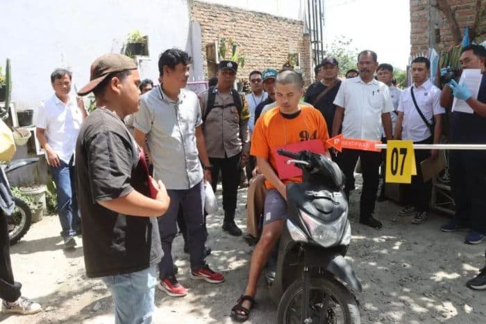 kasus_pembunuhan_berdalih_bunuh_diri_di_karo_direkonstruksi_25_adegan