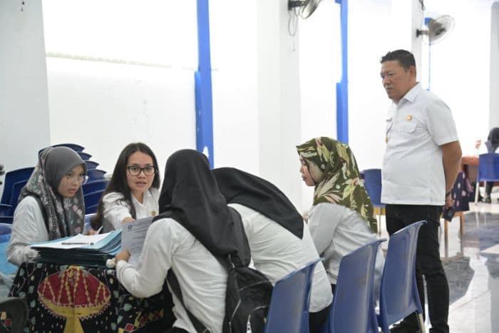 tinjau_seleksi_penerimaan_tenaga_bantu_paruh_waktu_begini_pesan_wakil_wali_kota_sibolga