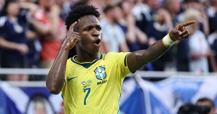 brasil_vs_skotlandia_30_vinicius_junior_bawa_selecao_juara_grup_c