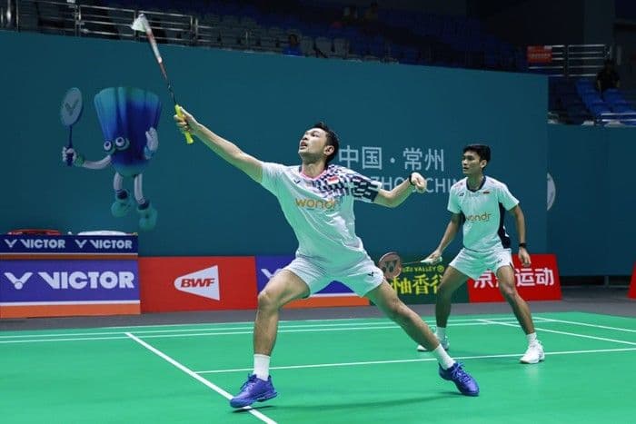 fajarfikri_tembus_semifinal_china_open_2025_gregoria_tersingkir_di_perempat_final_