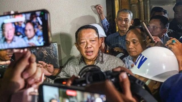 febrie_adriansyah_merasa_dikriminalisasi_usai_jadi_tersangka_dan_ditahan_kejagung