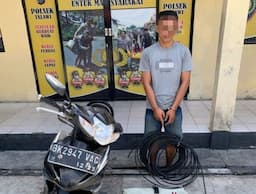 satu_dari_dua_pria_terduga_pencuri_kabel_tower_di_talawi_ditangkap_polisi