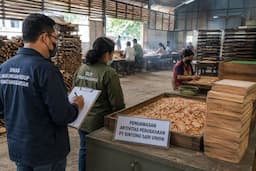 dlh_siantar_emisi_asap_pt_ssu_sesuai_standar