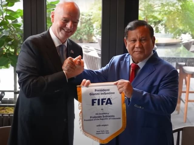 presiden_fifa_rangkap_jabatan_erick_thohir_sebagai_menpora_dan_ketua_pssi_bukan_masalah