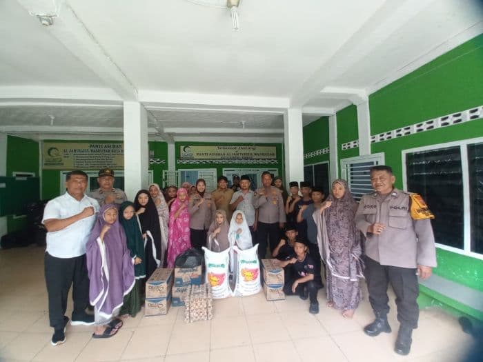 10_tahun_pengabdian_kapolsek_binjai_kota_bakti_sosial_ke_panti_asuhan