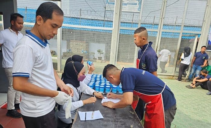 150_wbp_lapas_binjai_jalani_tes_urine_hasilnya_negatif_narkoba