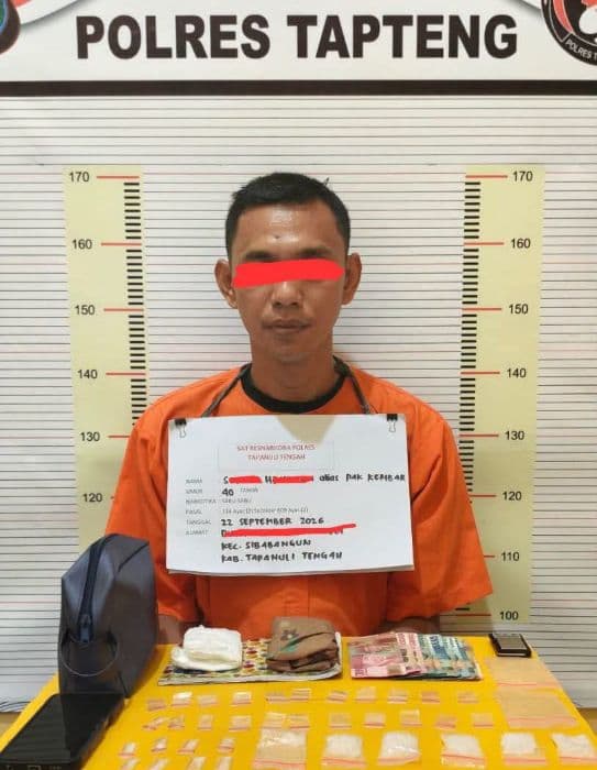 punya_buku_bon_transaksi_sabu_pak_kembar_ditangkap_polres_tapteng