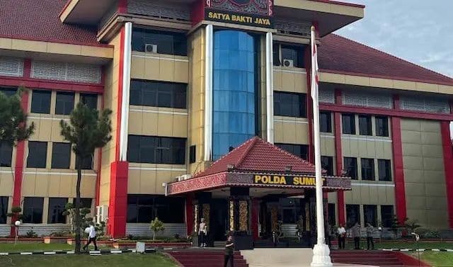 lbh_medan_desak_kapolri_copot_kabid_propam_sumut_terkait_dugaan_pemerasan