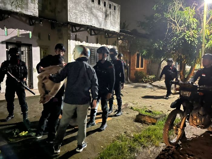 tim_gabungan_amankan_seorang_provokator_dan_gagalkan_tawuran_di_denai