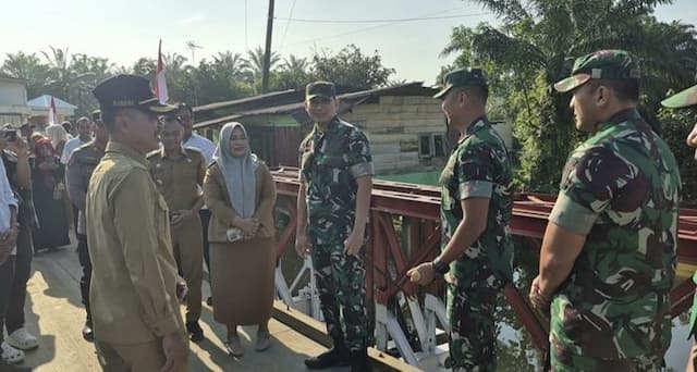 pangdam_ibb_resmikan_jembatan_bailey_di_langkat_akses_dua_kecamatan_kembali_normal