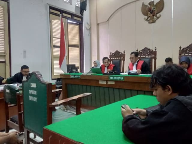 sidang_tuntutan_kasus_sabu_359_kg_di_pn_medan_kembali_ditunda