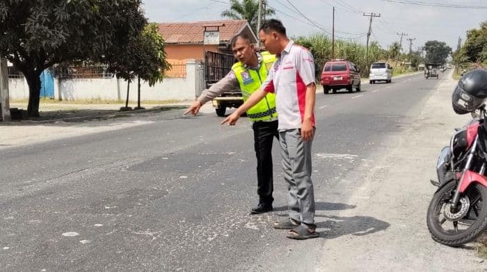 tabrak_pengendara_sepeda_motor_di_sergai_pengemudi_tronton_melarikan_diri_ke_medan_
