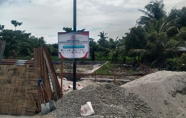 anggaran_gedung_kopdes_merah_putih_di_sergai_disorot_warga_sebut_tak_transparan