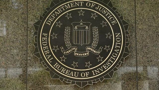 fbi_pecat_enam_agen_terkait_penyelidikan_dokumen_rahasia_trump_