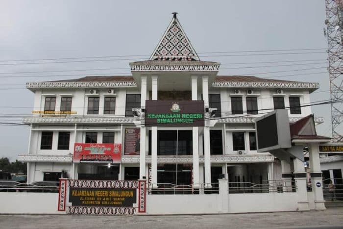 kejari_simalungun_usut_dugaan_korupsi_bimtek_bumdes_dana_desa_2025