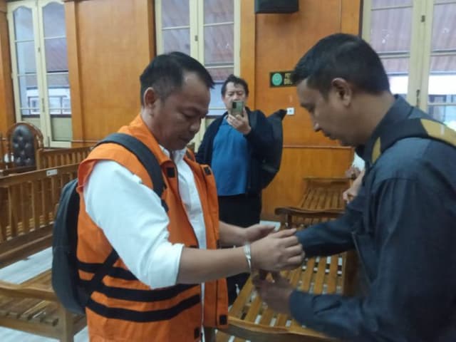 kpk_tuntut_eks_ppk_pjn_sumut_heliyanto_5_tahun_penjara_dalam_kasus_suap_proyek_jalan