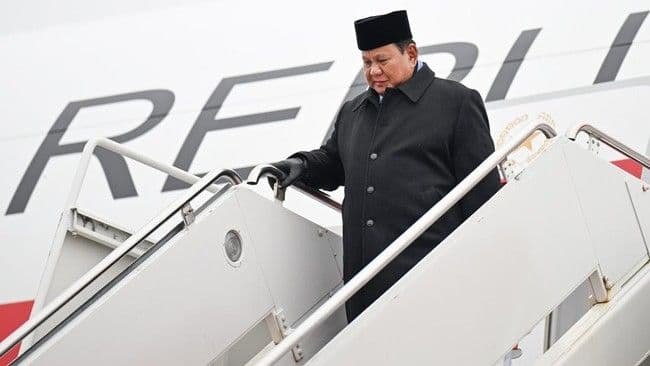 tinggalkan_yordania_prabowo_subianto_bertolak_ke_uea_untuk_bertemu_mbz_