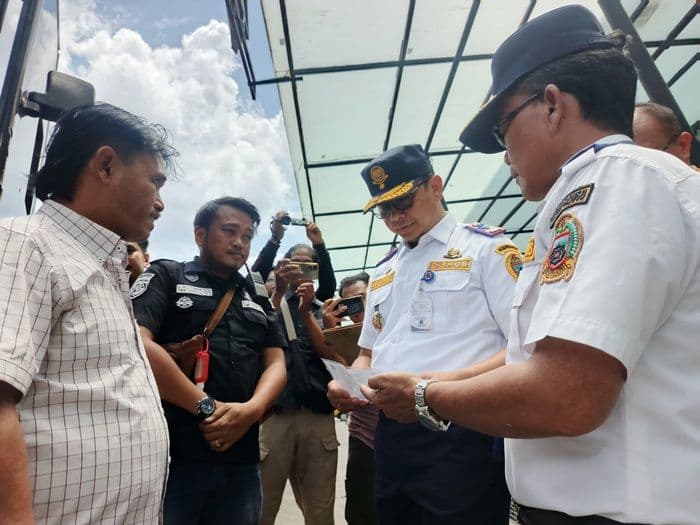 dishub_sumut_ungkap_hasil_ramp_check_belasan_sopir_positif_narkoba