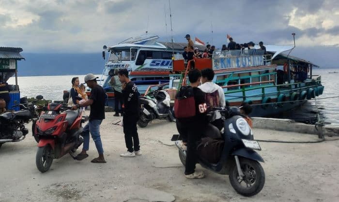 ini_jadwal_dan_tarif_kapal_motor_rute_ajibatatomok