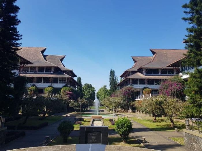 jalur_mandiri_itb_2025_syarat_jadwal_dan_biaya_pendidikan