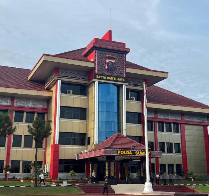 jelang_idulfitri_polda_sumut_perketat_pengamanan_di_1999_masjid