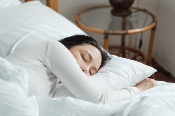 tidur_siang_bikin_susah_tidur_malam_fakta_atau_cuma_mitos
