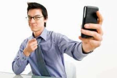 penelitian_terbaru_ciri_orang_narsistik_bisa_dilihat_dari_bentuk_alis