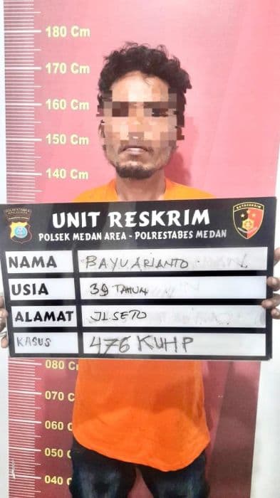 residivis_curi_peralatan_rumah_di_medan_area_polisi_tangkap_pelaku_di_warnet