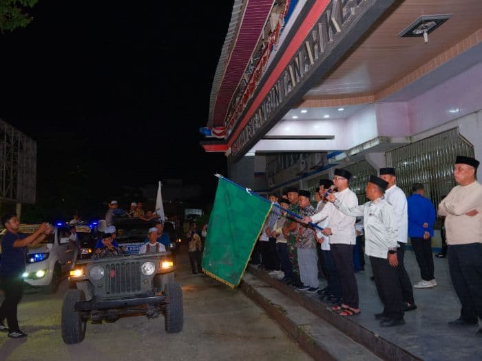 gema_takbir_semarakkan_malam_iduladha_di_kotapinang_