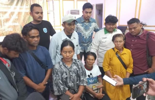 petani_dan_mahasiswa_desak_pemerintah_tangkap_mafia_bawang_ilegal_di_sumut