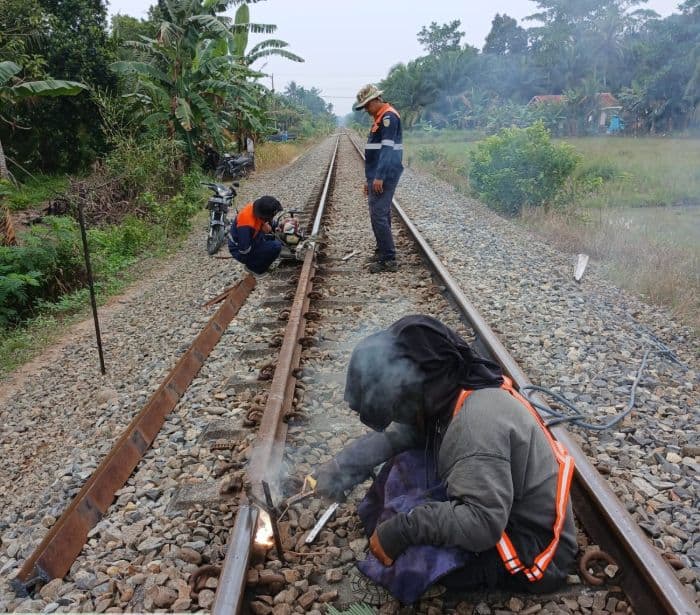 jalur_kereta_api_sumut_aceh_diperiksa_setiap_hari